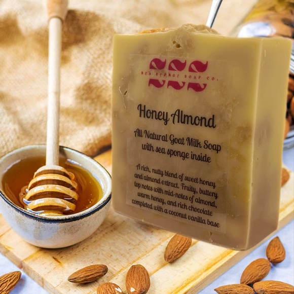 🔥BUNDLE SALE Honey Almond all natural goat milk soap infused with sea sponge - Picture 1 of 8